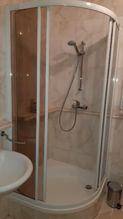 Apartament Zoya + Garaz 크리니차 즈드로이 외부 사진